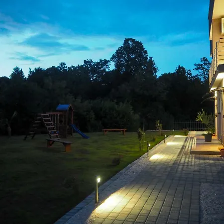 Stella Villa *